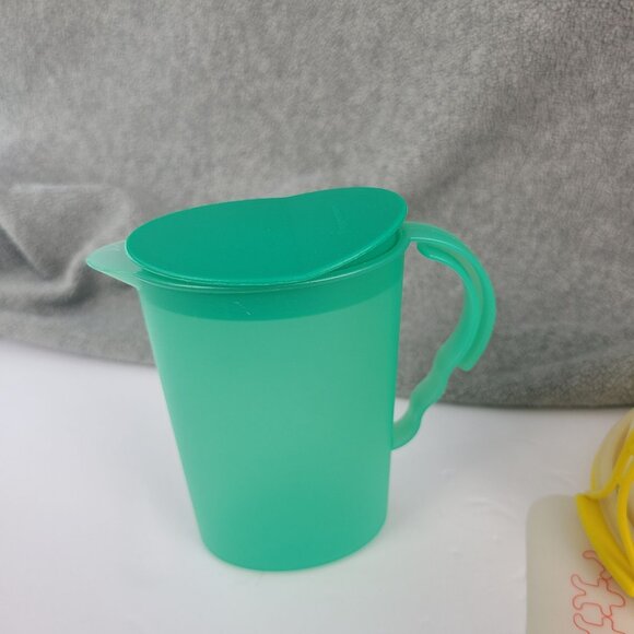 Tupperware Kids Mini Baking Party Set Impressions Cake Carrier - Picture 7 of 15